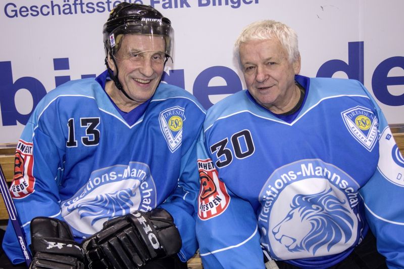 tl_files/Bilder Traditionsteam/2015_Turnier ESCD 25 Jahre/TT_039.jpg